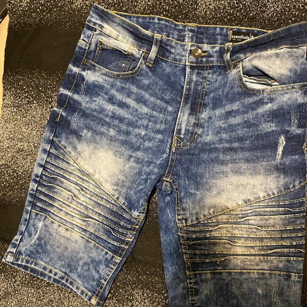 32 slim